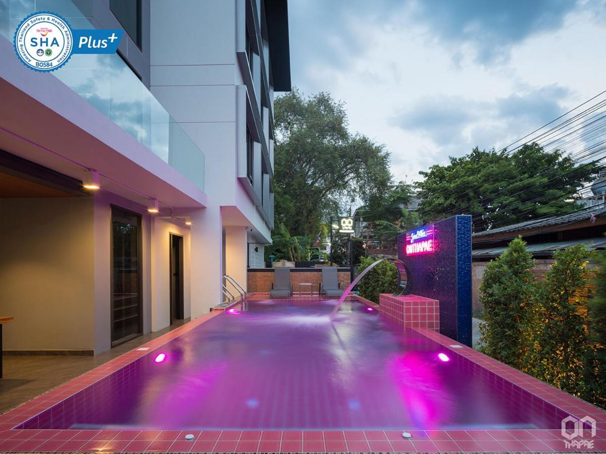 On Thapae Gate Chiangmai Hotel Chiang Mai Bagian luar foto